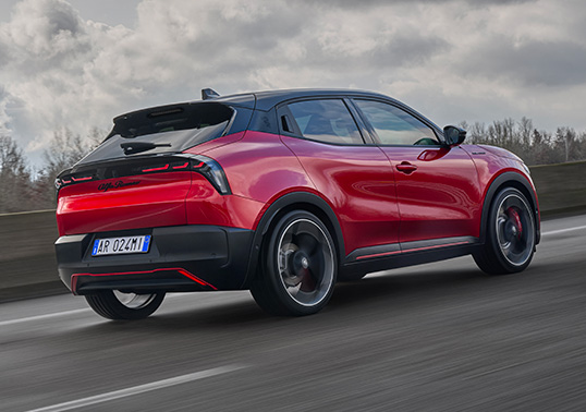 Alfa Romeo Junior - Junior Elettrica - Eccellenza e Passione pura