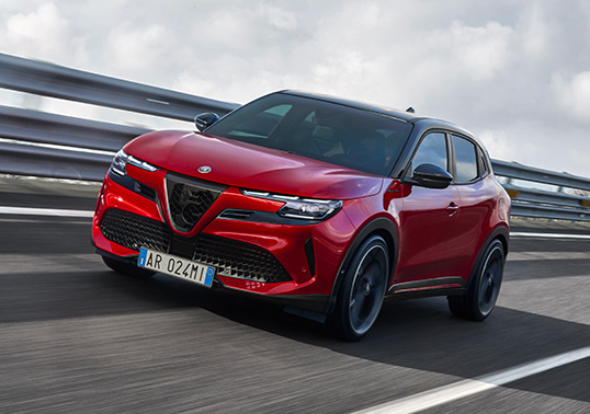 Alfa Romeo Junior - Junior Elettrica - Eccellenza e Performance